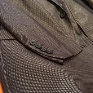 💫 $200 FIRM UNLESS BUNDLED *** SUPER SLEEK CHARCOAL SLIM FIT SUIT💫