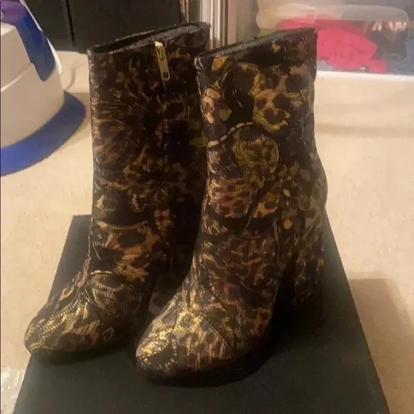 ⭐️ ASH boots⭐️