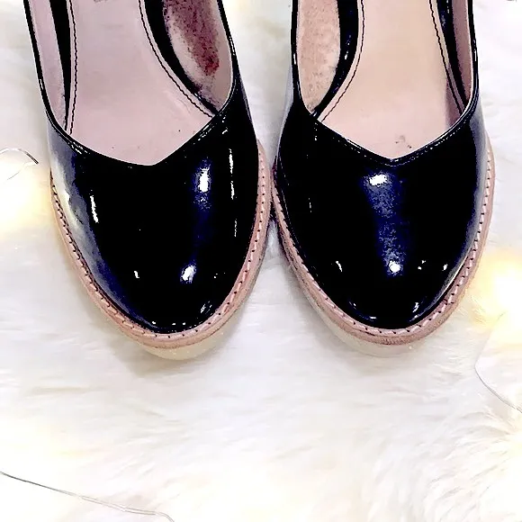 » Chinese Laundry « Sexy Black Patent Leather Pumps, Round-Toe Rubber Soles, 9M