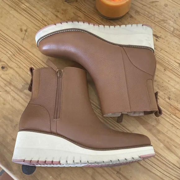 🎉 COLE HAAN ZERO-GRAND WATERPROOF BOOTS‼️
