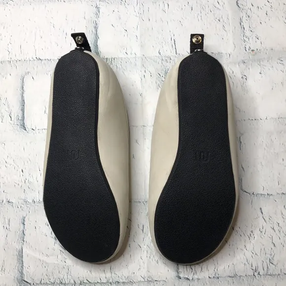 🔹 Mahabis Luxe Slippers