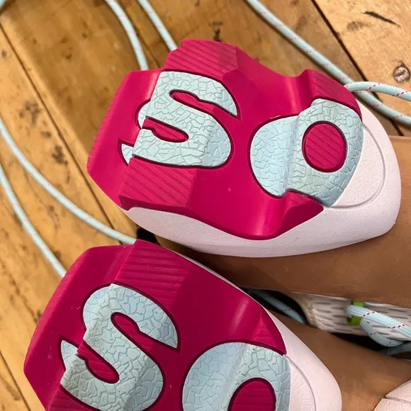 - NWOB $145 SOREL Kinetic Impact Sneakers