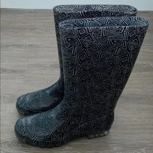 ❤️ Toms Waterproof Rain Boots Size W9