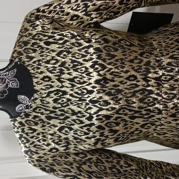 🆕️ 🐆Tuckernuck🐆 - Gold Leopard Mel Dress