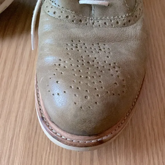 ❤️ UGG Australia Caelyn Oxford Shoes Size 9