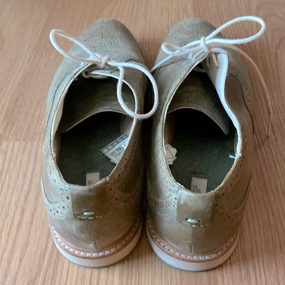 ❤️ UGG Australia Caelyn Oxford Shoes Size 9