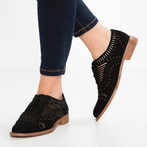 🎁 Vince Camuto Ballari Studded Oxford Shoes