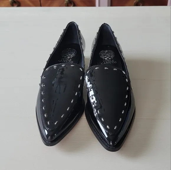 🆕️ Vince Camuto Bibelle Patent Leather Loafer in Black