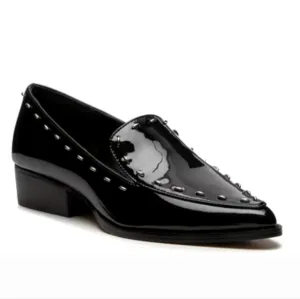 🆕️ Vince Camuto Bibelle Patent Leather Loafer in Black