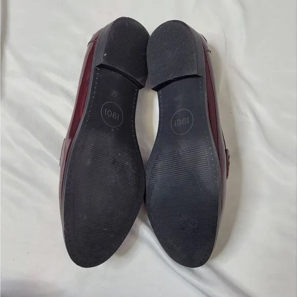 1901 wine red Niles patent leather slip on penny loafer shoes 8.5