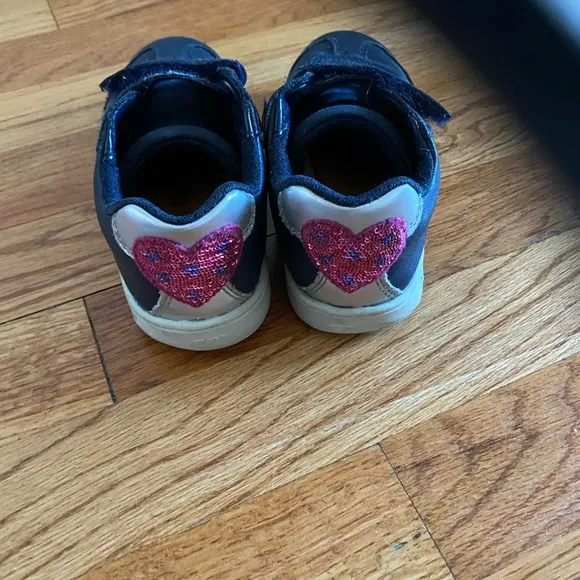 2 girls shoes size 29 geox sneaker and naturino mary jane