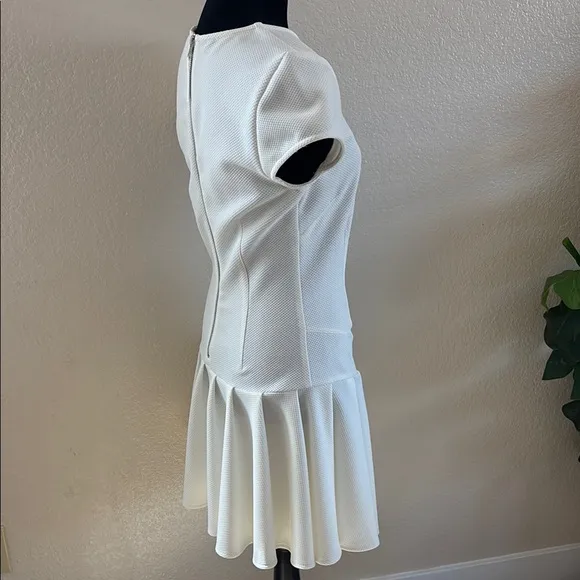 $228 Torn by Ronny Kobo Luxury Gina White Cap Sleeved Tennis Styled Dress 0060