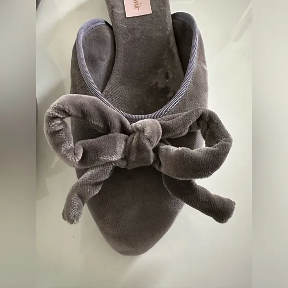 370$ Olivia Morris At Home Daphne In chic &amp; soft Silver Birch Slippers Sz40/US 9