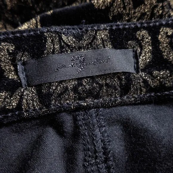 7 For All Mankind Women’s Velvet Pants Black Gold Baroque Print Skinny Size 28