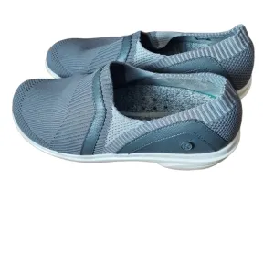 7 klogs footwear evolve gray shoe