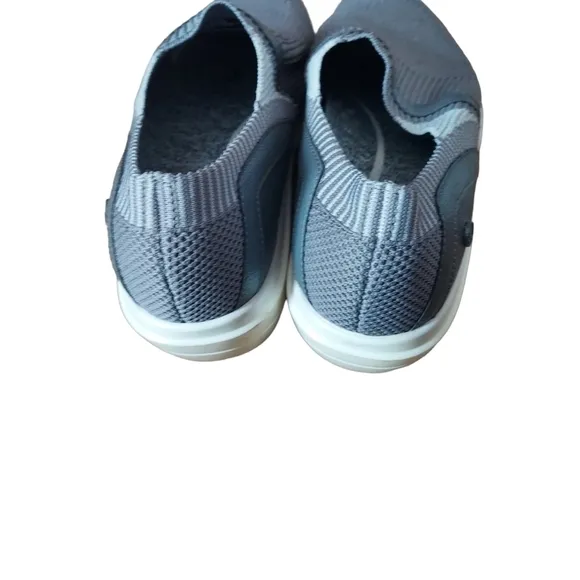 7 klogs footwear evolve gray shoe