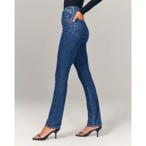 Abercrombie &amp; Fitch Curve Love Ultra High Rise 90s Slim Straight Jean indigo