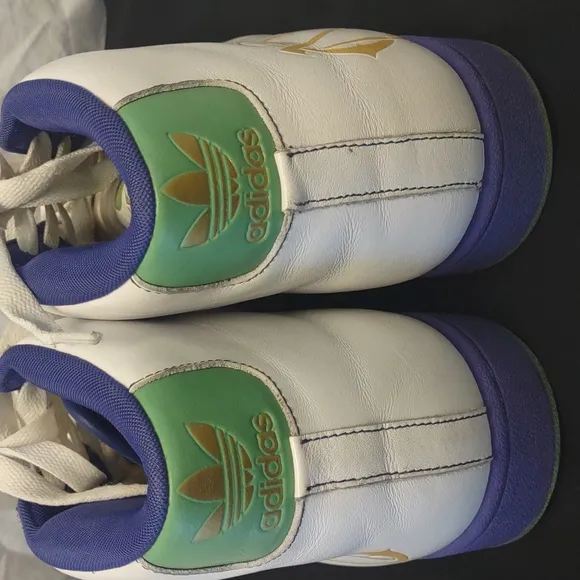 Addidas New Orleans Hi-Top White Leather Basketball Sneakers/Gym Shoes