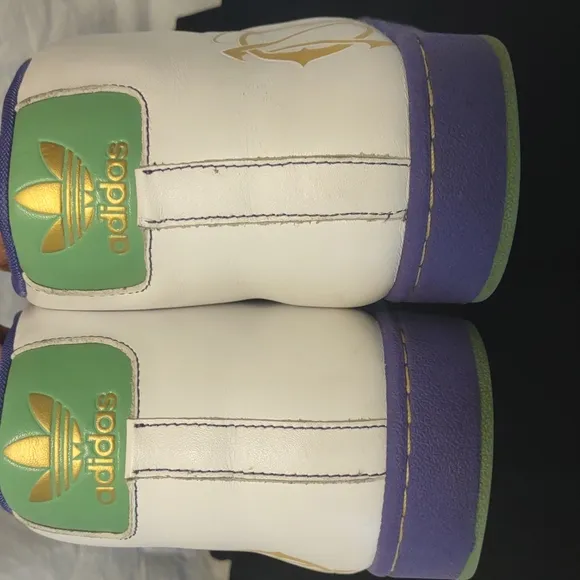 Addidas New Orleans Hi-Top White Leather Basketball Sneakers/Gym Shoes