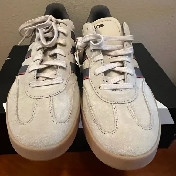 Adidas Barreda Sneaker-Size 11.5