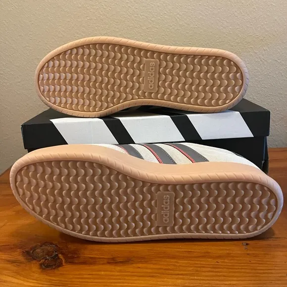 Adidas Barreda Sneaker-Size 11.5
