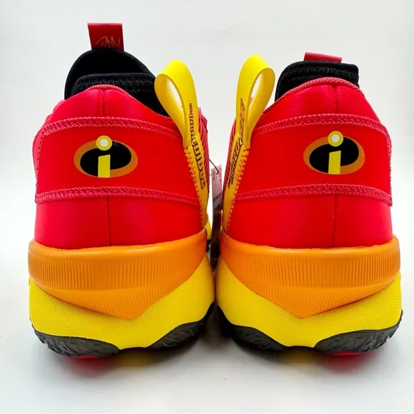Adidas Dame 8 Mr. Incredible Basketball Sneakers Mens Size 12 Disney Pixar Red