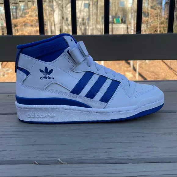 adidas Forum Mid Sneaker white and blue shoes size 4