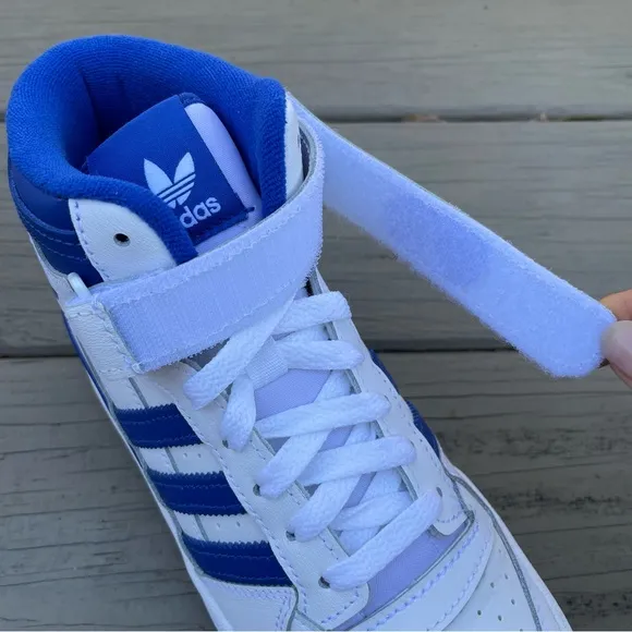adidas Forum Mid Sneaker white and blue shoes size 4