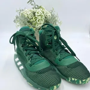 Adidas mens Green Pro Bounce 2019 Basketball sneakers  Size 7 ART G26168 wom 8.5