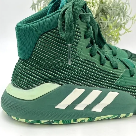 Adidas mens Green Pro Bounce 2019 Basketball sneakers  Size 7 ART G26168 wom 8.5