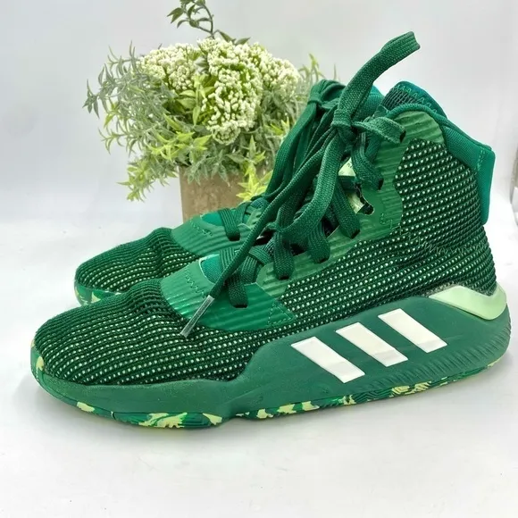 Adidas mens Green Pro Bounce 2019 Basketball sneakers  Size 7 ART G26168 wom 8.5