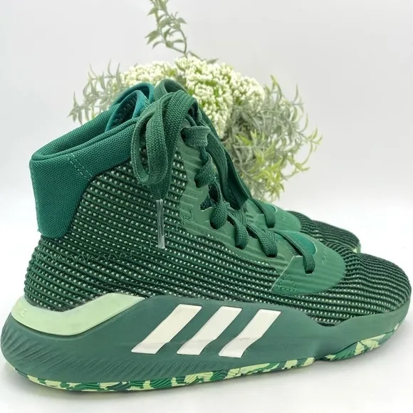 Adidas mens Green Pro Bounce 2019 Basketball sneakers  Size 7 ART G26168 wom 8.5