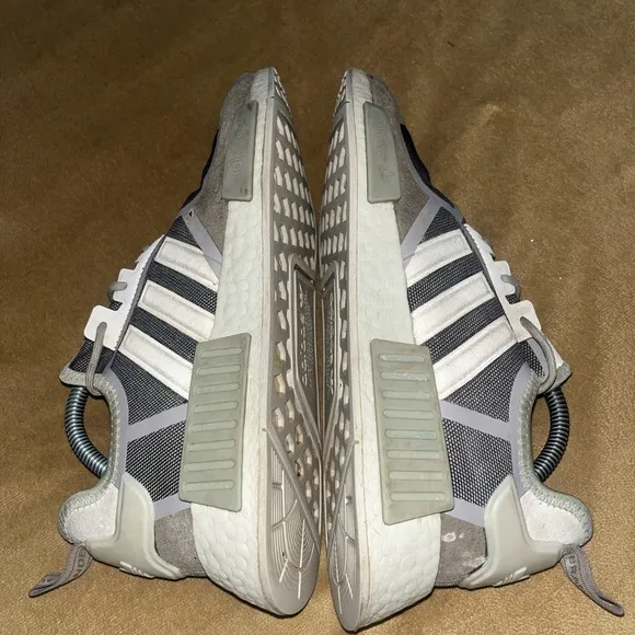Adidas NMD R1 Mens Running Training Shoes Sneakers Size 9 Bliss Light Gym Shoe