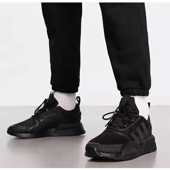 Adidas Originals NMD V3 Men’s Running Shoe Athletic Sneaker Black Size 6.5