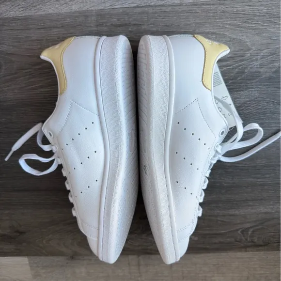 Adidas Originals Stan Smith EF4335 Men’s 7.5 White Easy Yellow Leather Sneakers