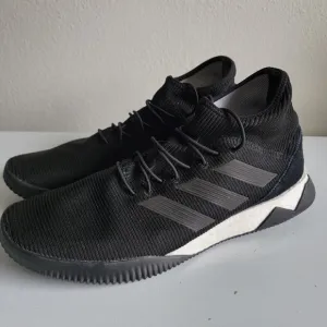 Adidas‎ Predator Tango 18.1 TR Black Knit White Shoes DB2062 Mens Size 13.5 Gym