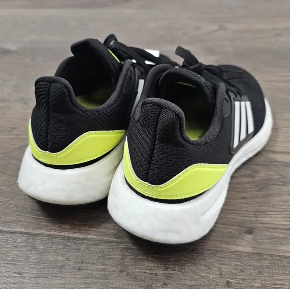 Adidas Pureboost 22 Running Shoes Sz4
