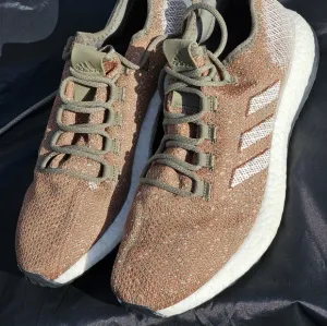 Adidas PureBoost Running Shoes Raw Khaki White Orange B37786 Mens Size 10.5 New