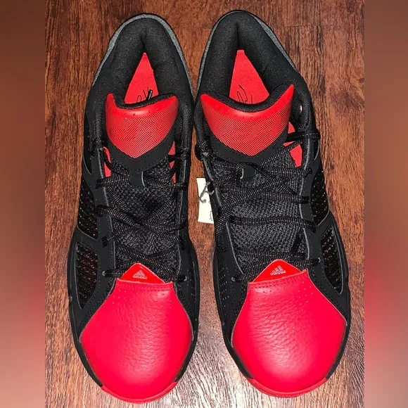 Adidas rose size 11