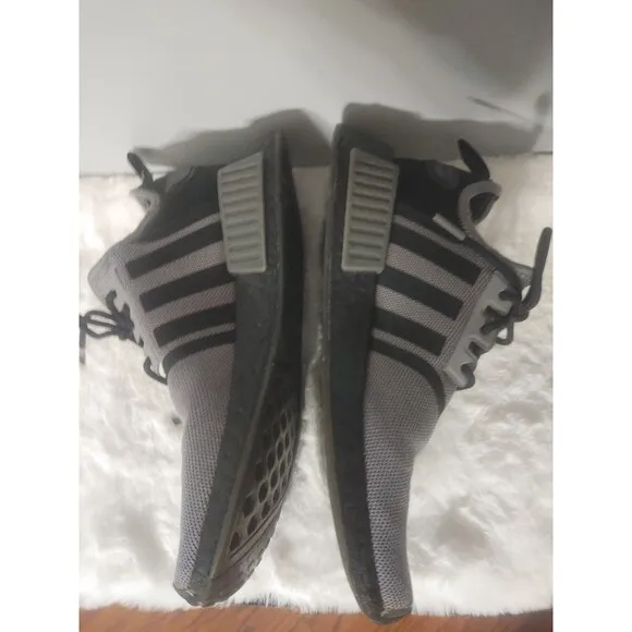 Adidas Shoes Men Size 8 Black NMD_R1 Primeblue Running Training Gym GX8374
