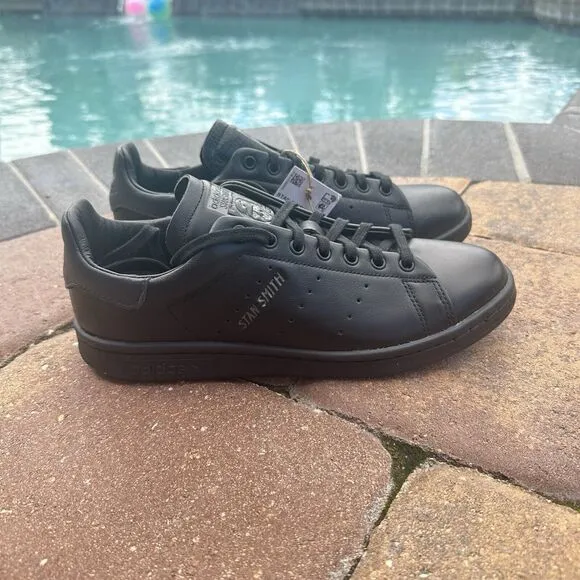 Adidas Stan Smith Lux Black Carbon Men's Athletic Shoes HQ6787 Size 6