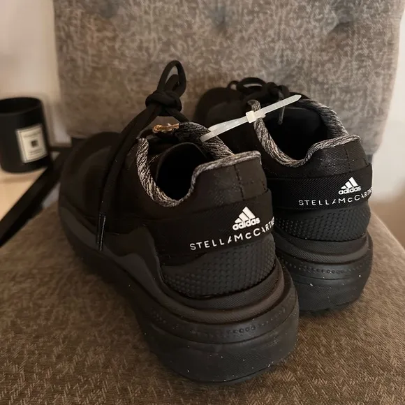 Adidas stella McCartney earthlight shoes 9.5 Nwt