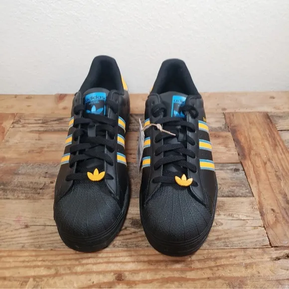 Adidas Superstar Men's Size 9, Casual Shoes Black Gold Blue UCLA Rare  FZ5892