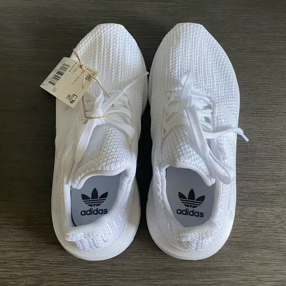 Adidas “Swift Run C” gym shoes new in-box
