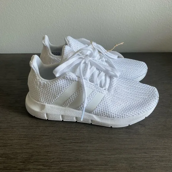 Adidas “Swift Run C” gym shoes new in-box