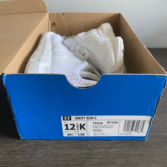 Adidas “Swift Run C” gym shoes new in-box