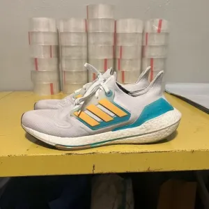 Adidas ULTRABoost 22 White Orange Mint Rare Gym Men Running Shoes GX5463 - US 11