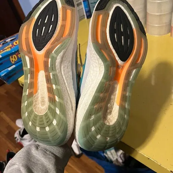 Adidas ULTRABoost 22 White Orange Mint Rare Gym Men Running Shoes GX5463 - US 11