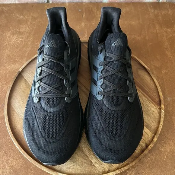 Adidas Ultraboost Light Comfort Black Shoes Sneakers Men’s Size 12.5