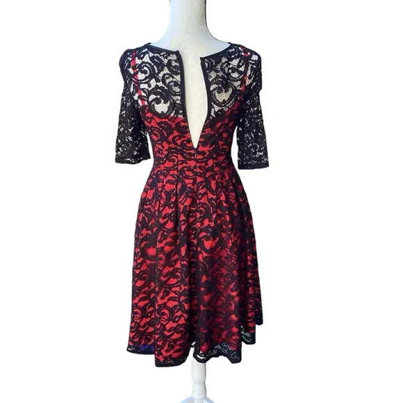 Adrianna Papell All Over Black Lace Dress Sheer Illusion Red Underlay Size 2